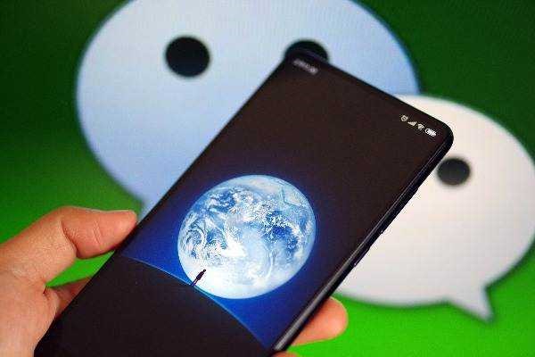 哪个社交软件可以让很多人加到我的微信，像陌陌一样的软件？